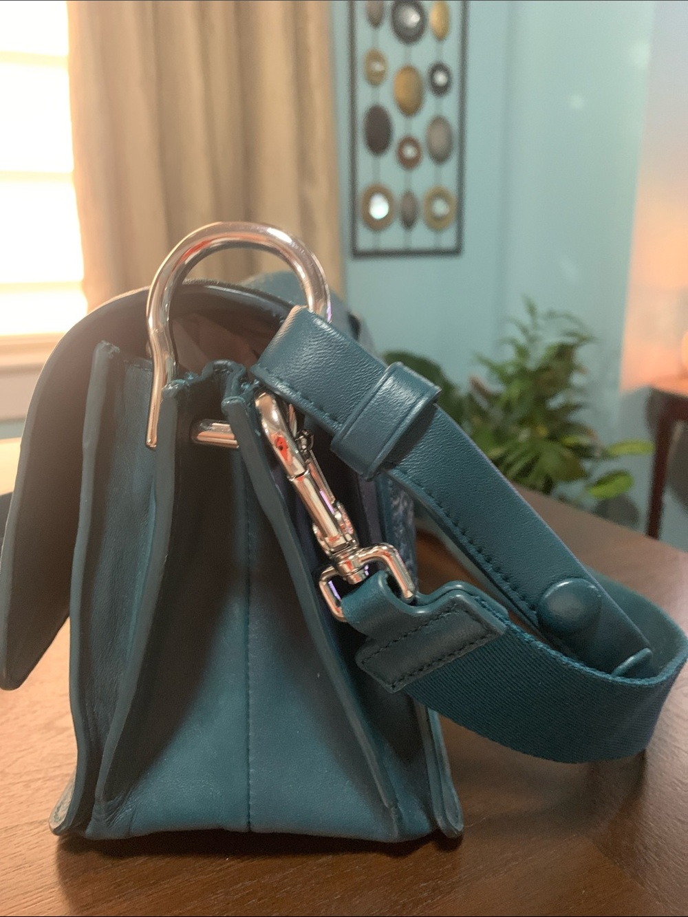 COLE HAAN GRAND SERIES GORDIE BAG - Picture 4 of 11